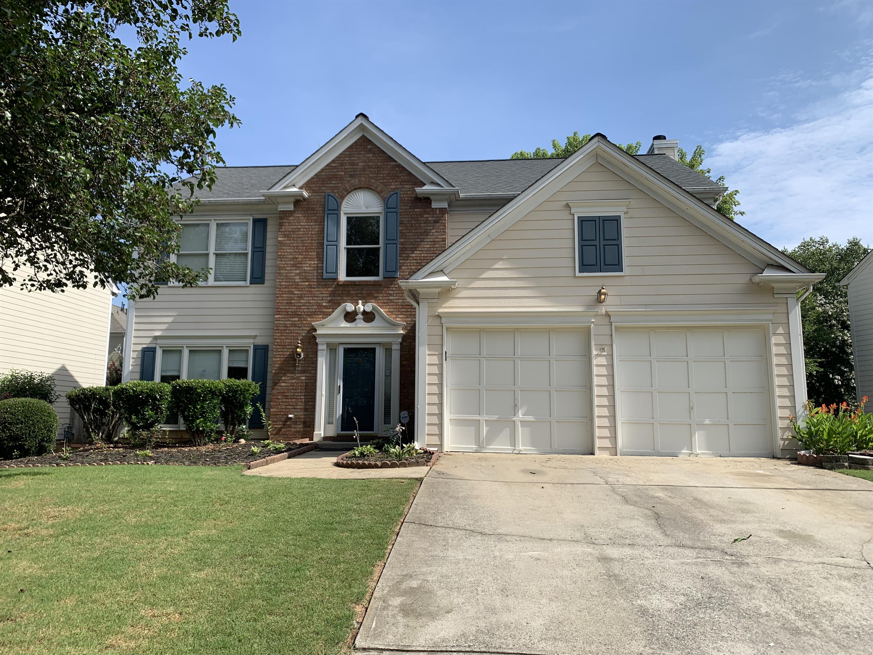 Property main image