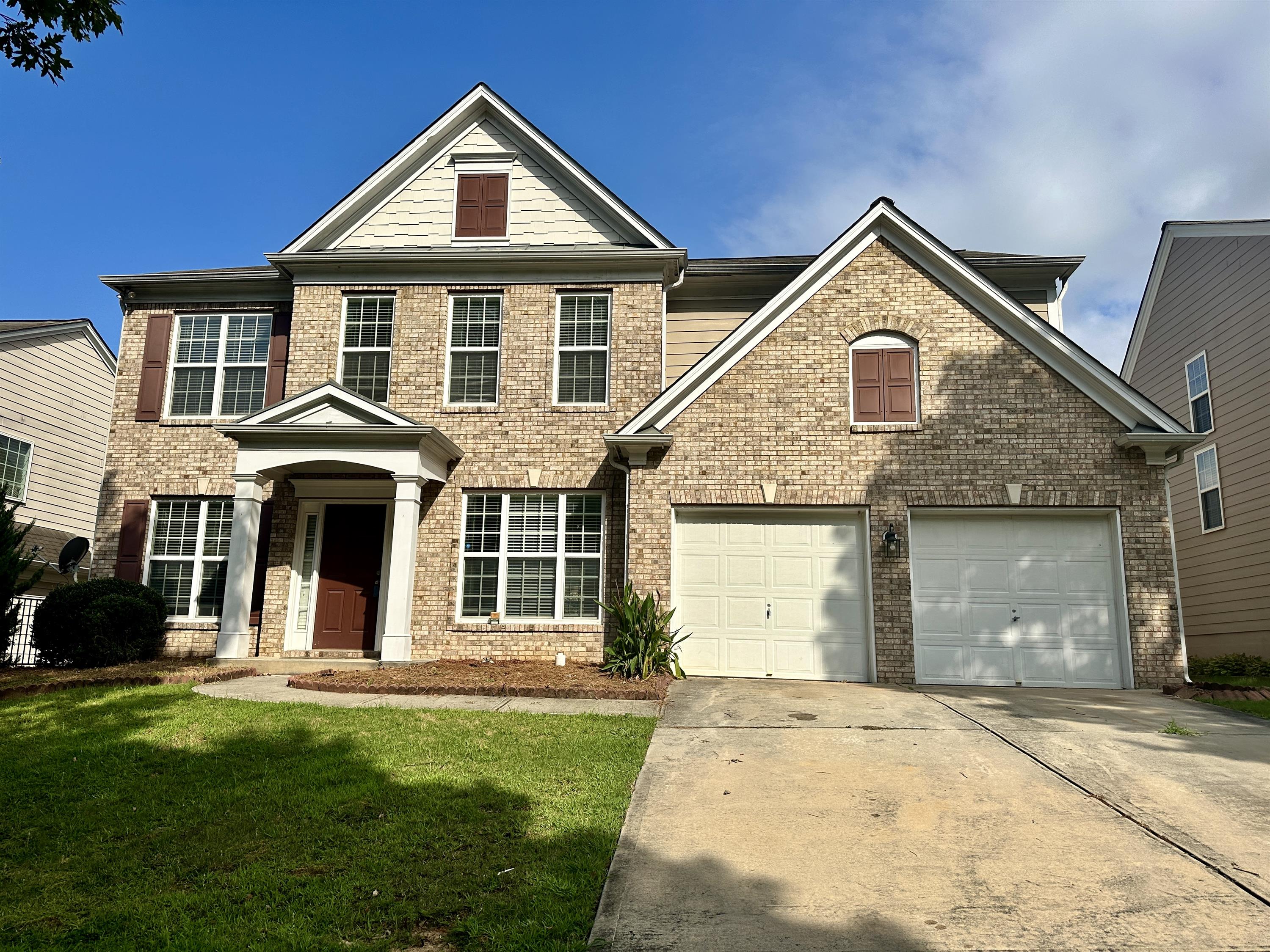 Property main image